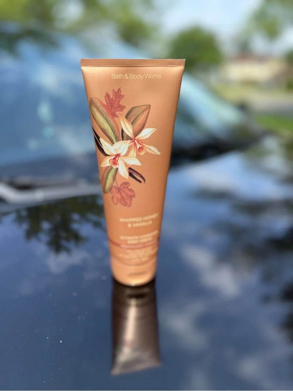 Bath & Body Works Whipped Honey & Vanilla Body Cream -